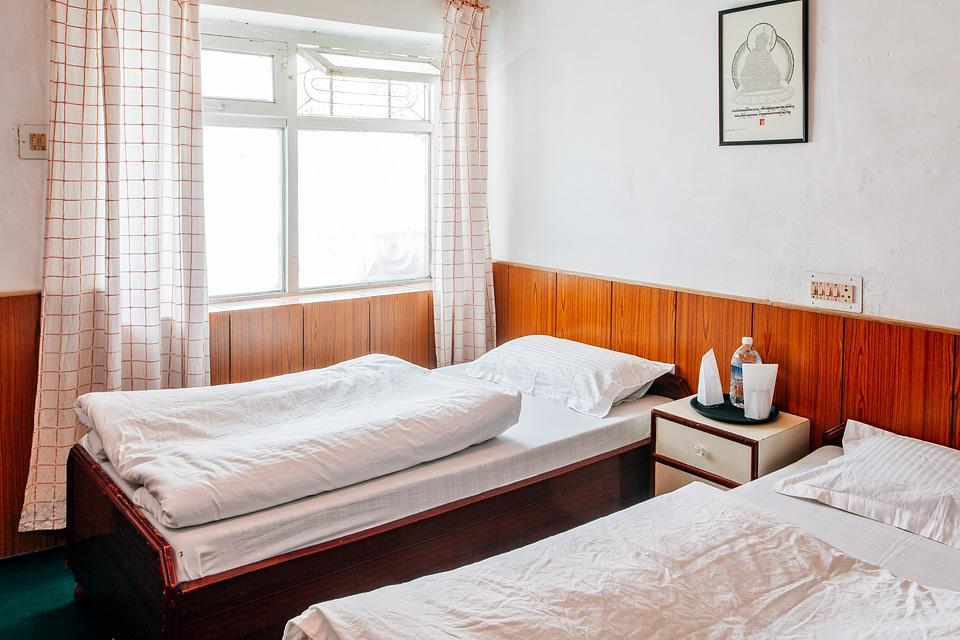 Sakya Abode Hotel Kaza Buitenkant foto
