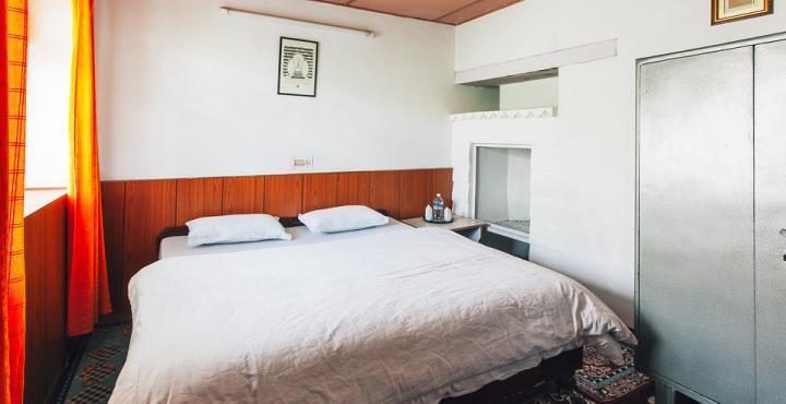 Sakya Abode Hotel Kaza Buitenkant foto