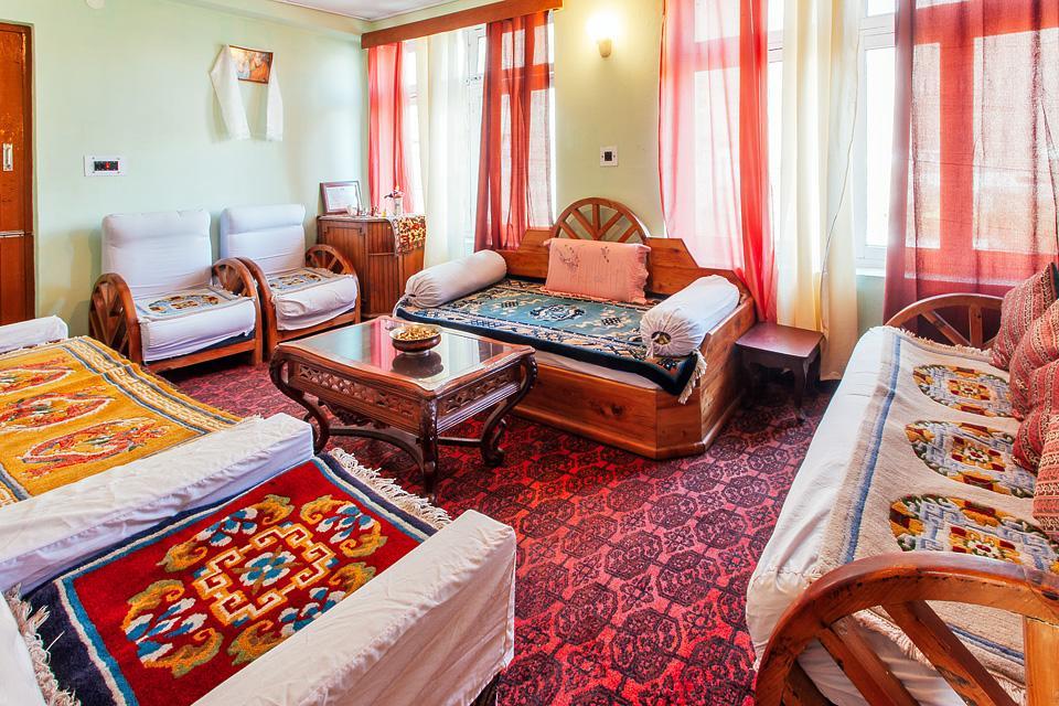 Sakya Abode Hotel Kaza Buitenkant foto