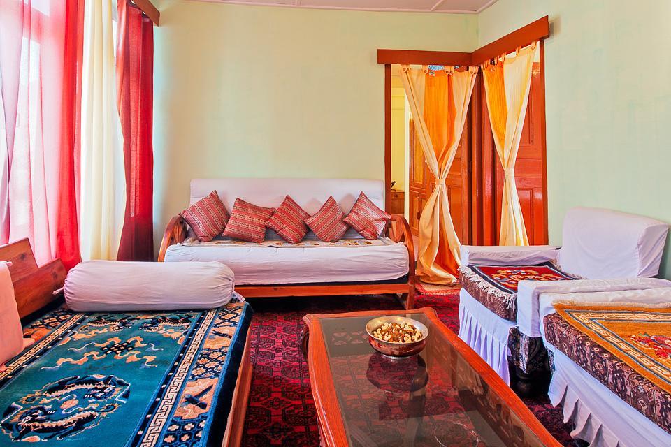 Sakya Abode Hotel Kaza Buitenkant foto